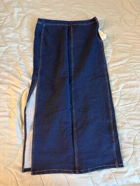 Forever 21 Dark Blue Denim Midi Skirt